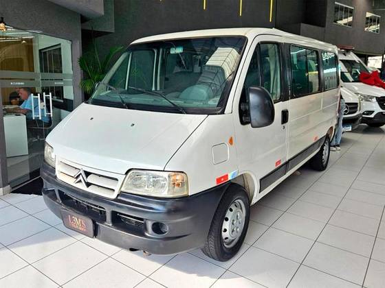 CITROËN JUMPER 2.3 MINIBUS 16V TURBO INTERCOOLER DIESEL 4P MANUAL CITROËN JUMPER 2.3 MINIBUS 16V TURBO INTERCOOLER DIESEL 4P MANUAL